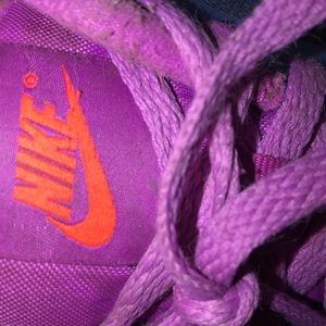 yes they can be washed .